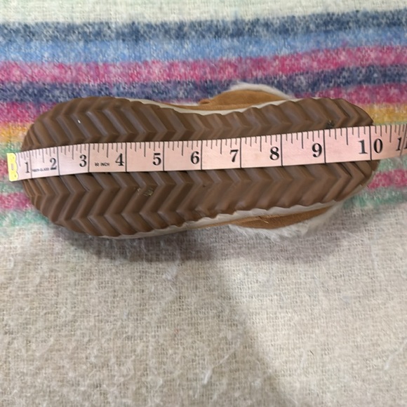 Sorel Out N About Moccasin - Picture 9 of 10